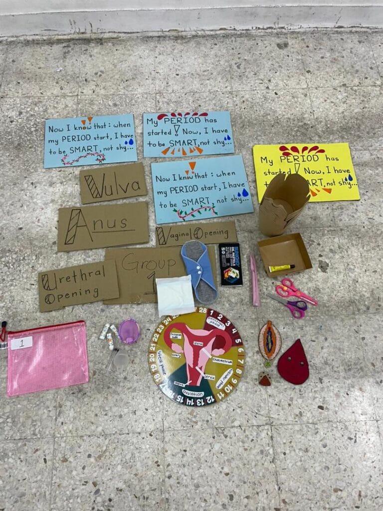 Creative props prepared by the Da Yi Ma Project bring a playful touch to their workshop, helping children engage more comfortably. Photo by Da Yi Ma Project.